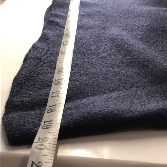 WASHED Calvin Klein Wool Sweater 💔 - Picture 4 of 7